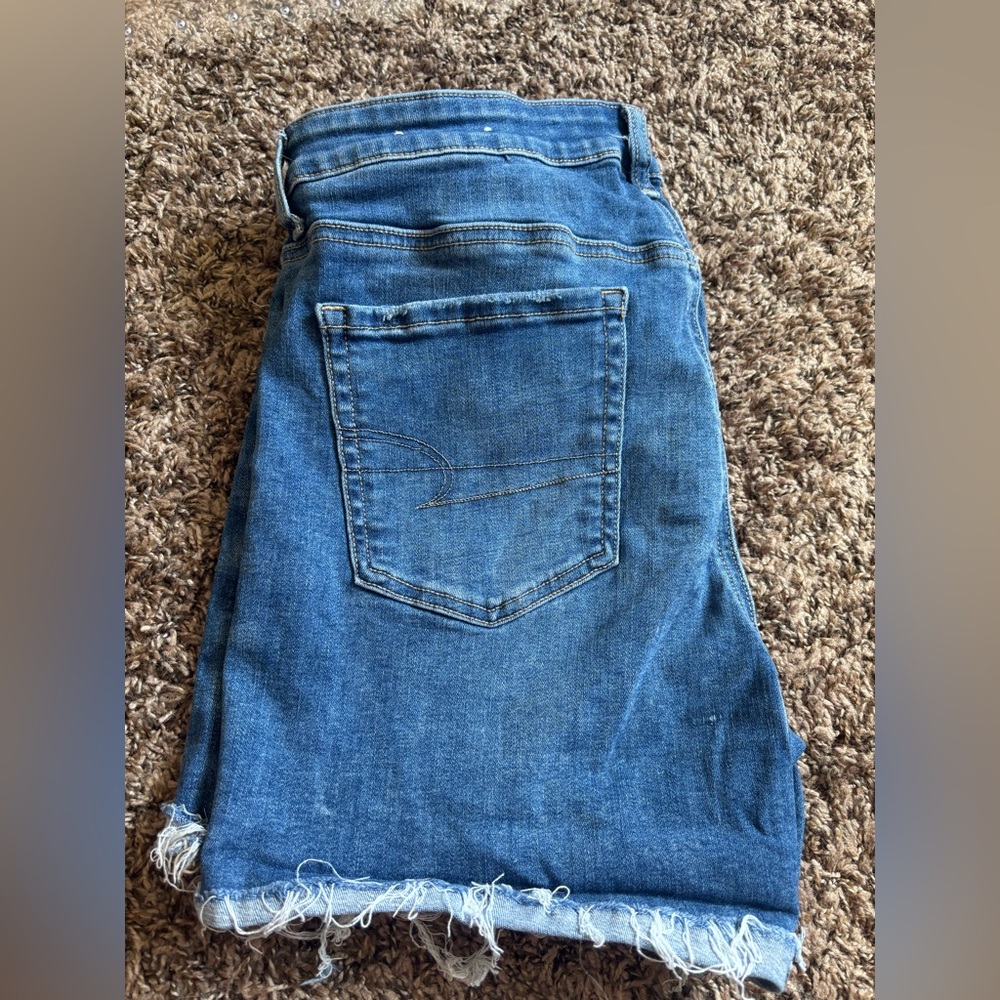 American Eagle Shorts 🦅 - Picture 4 of 8